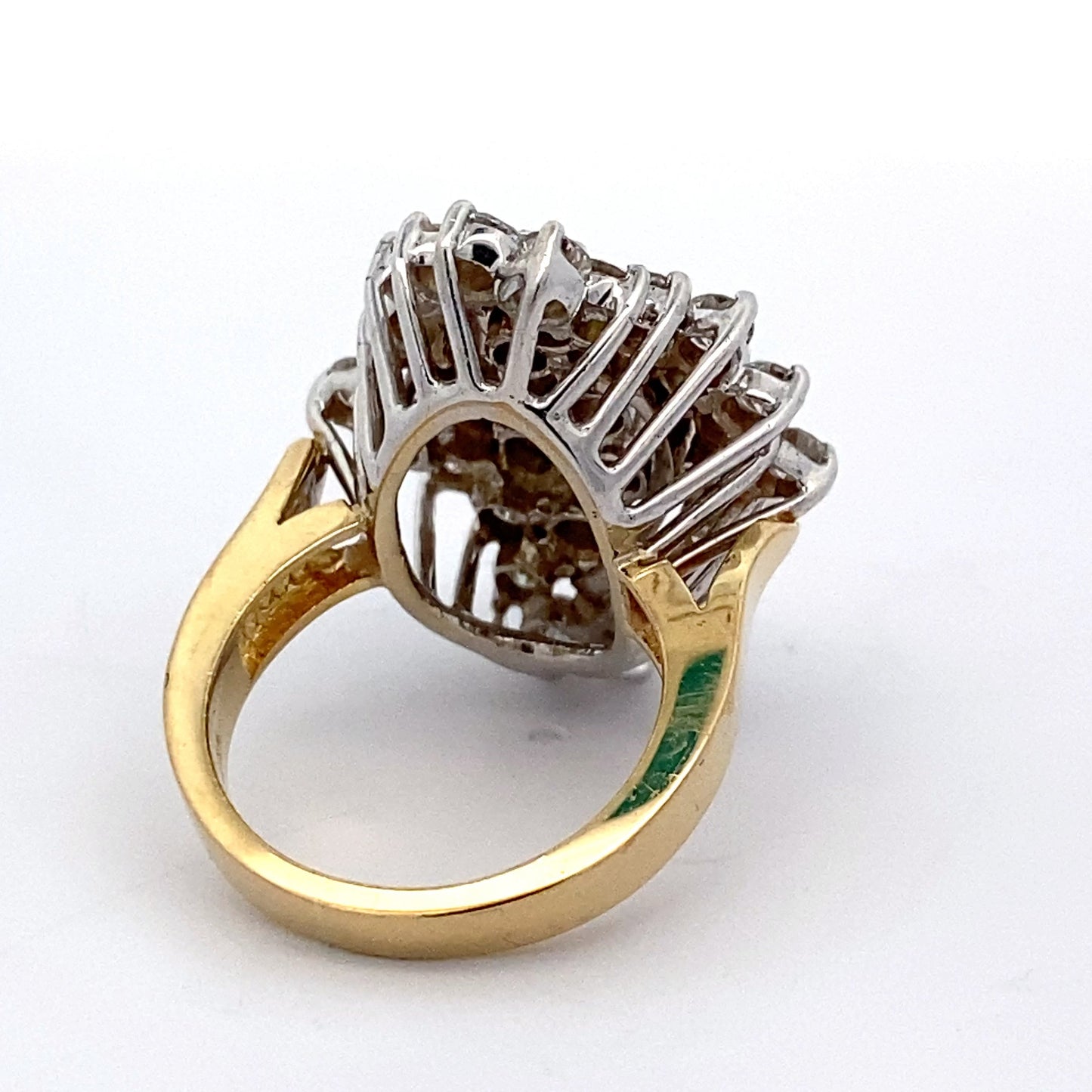AKD Estate Ring