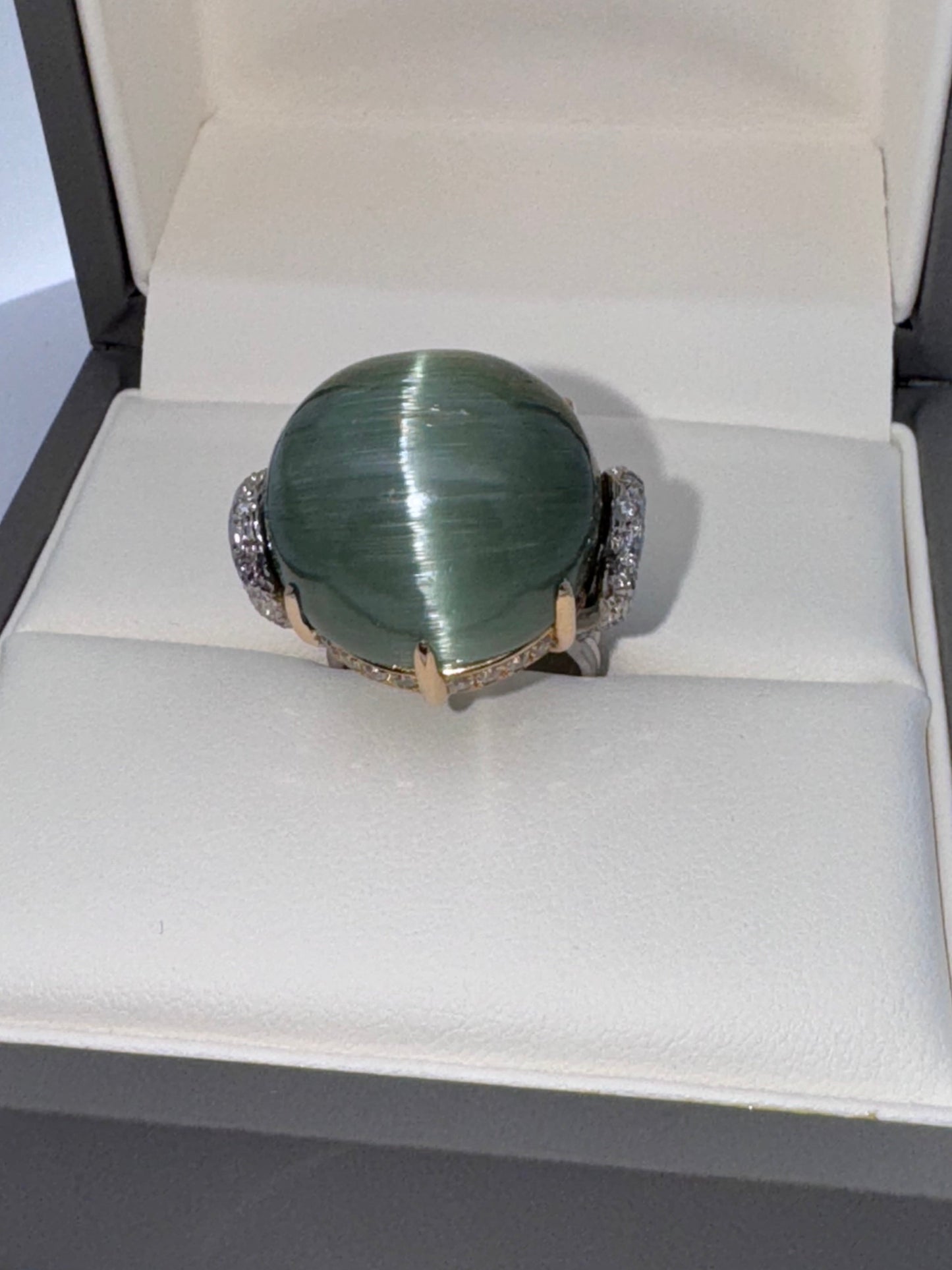 Estate Ring