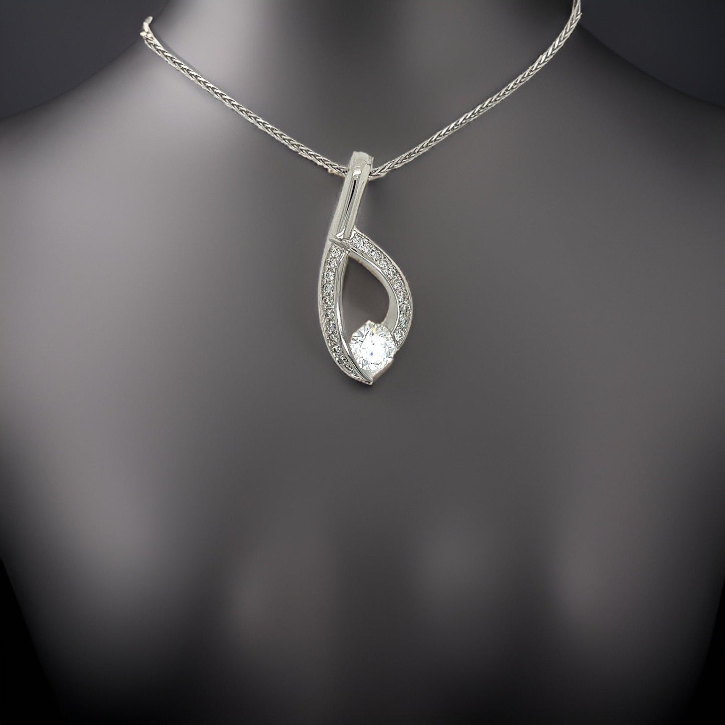 Gelin Abaci Necklace