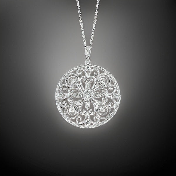 E.H. Collection Necklace