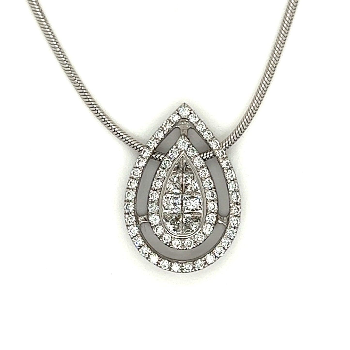 Elma Gil Necklace