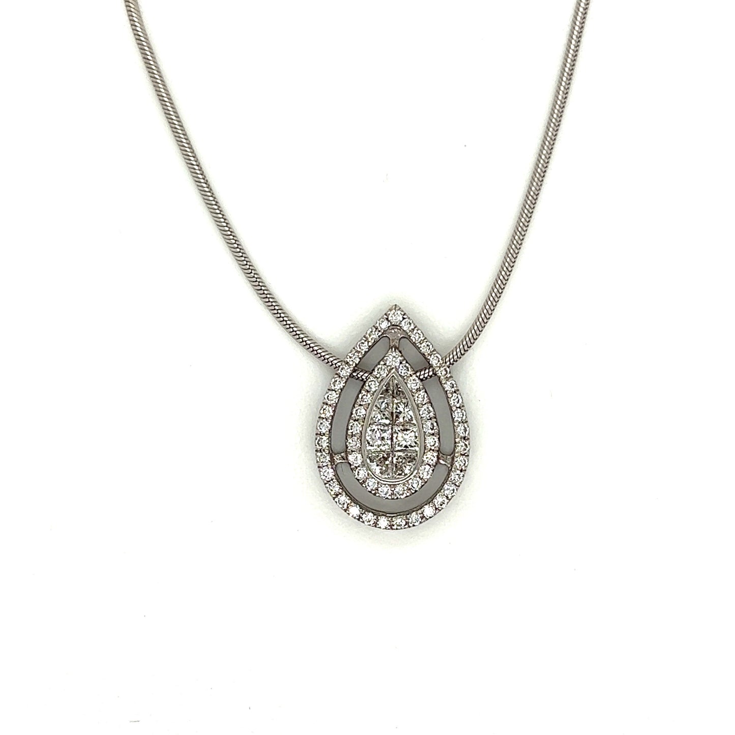 Elma Gil Necklace