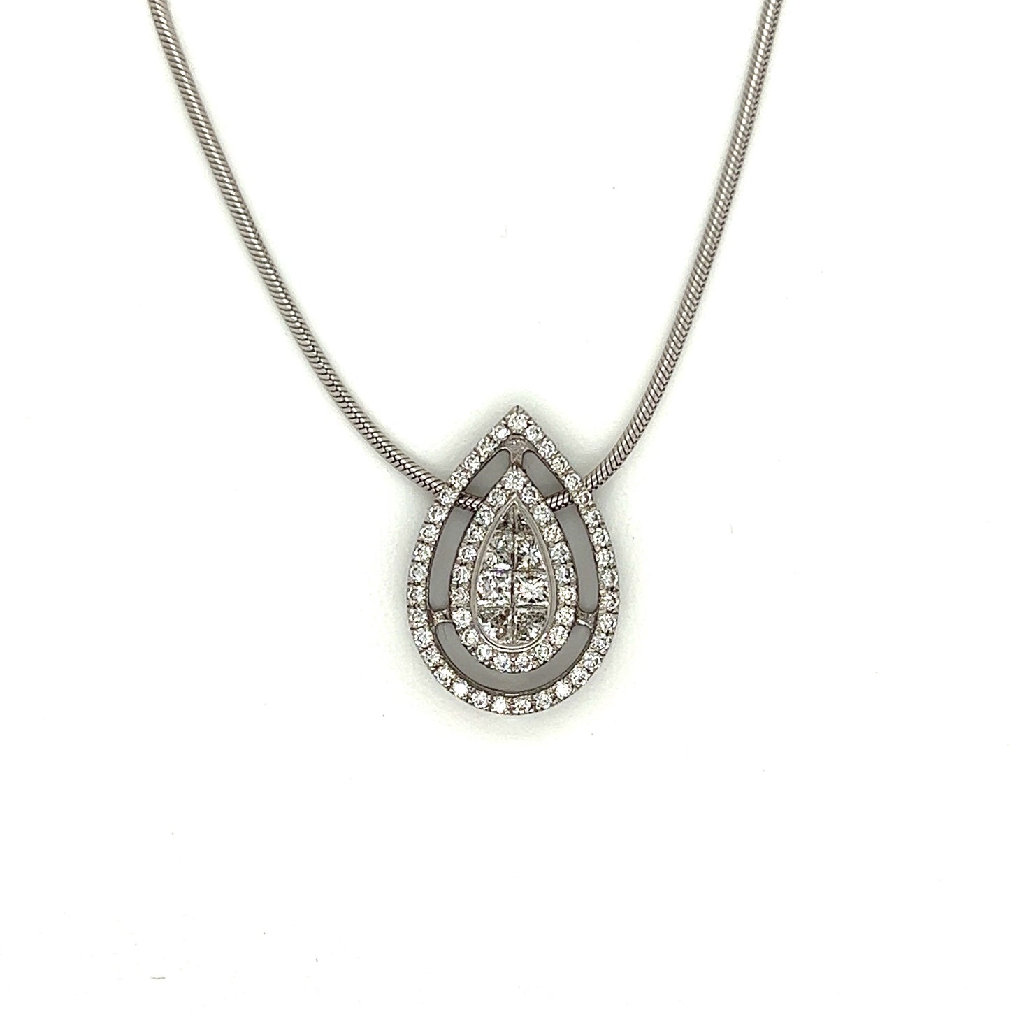 Elma Gil Necklace