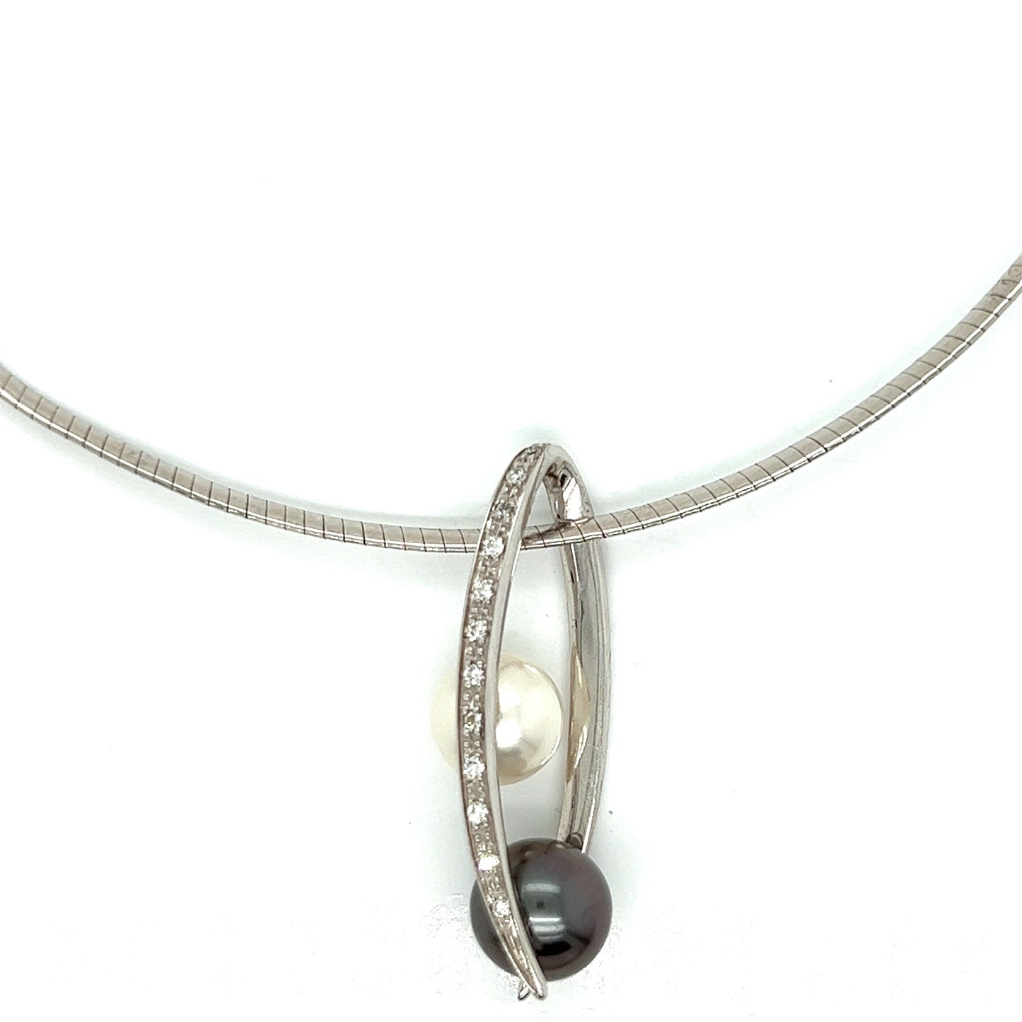 A & Z Pearl Co. Necklace