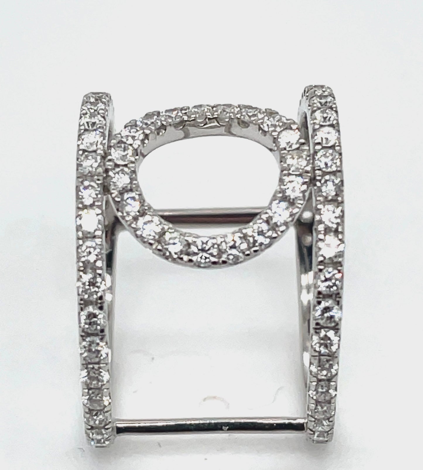 Clyde Duneier Ring